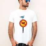 تیشرت طرح مرغ دریایی و علامت ممنوع